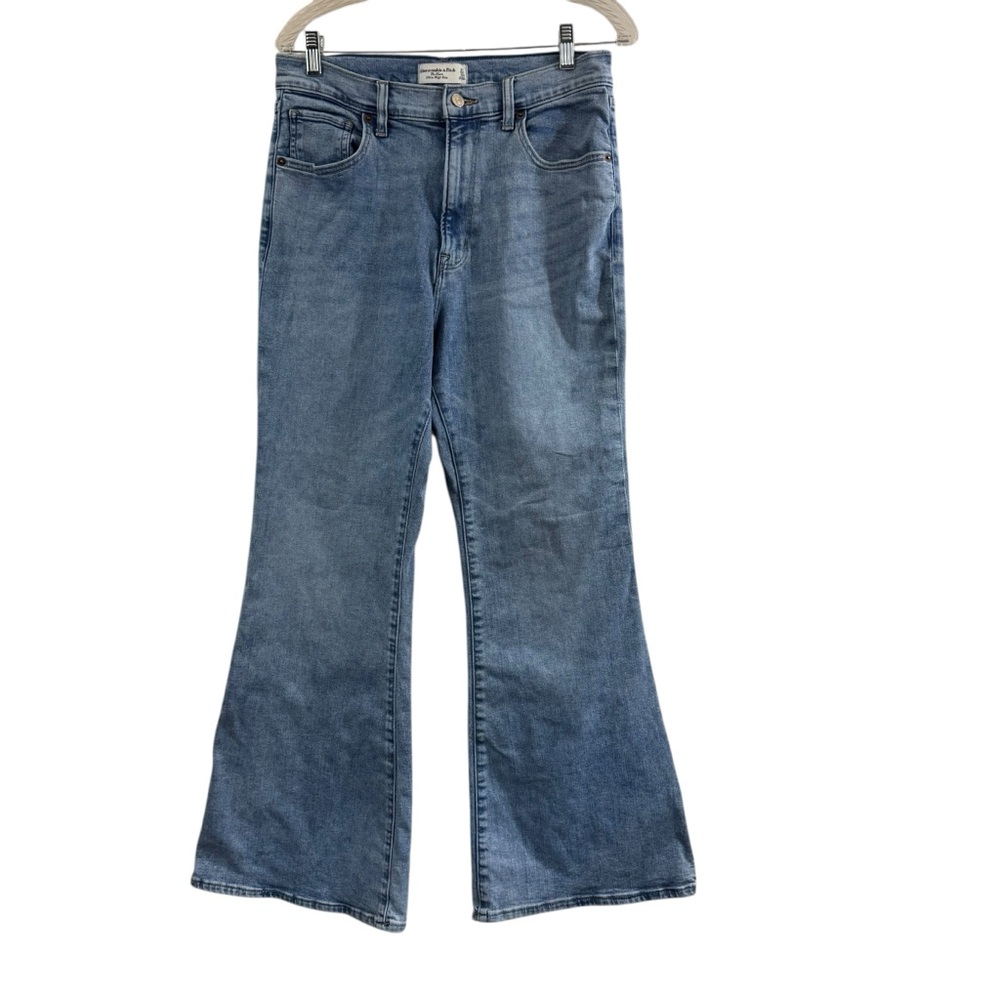 Abercrombie & Fitch Jeans Blue Medium Wash The Flare Ultra High Rise Denim 31/12